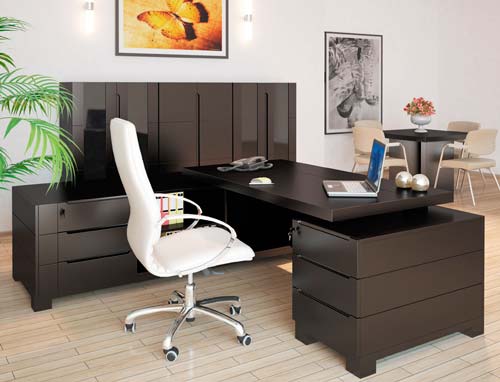 Стиль кресла зависит от дизайна вашего кабинета