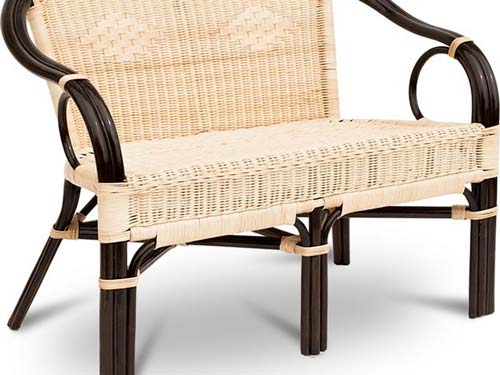 Свойства ротанга позволяют изготовить мебель почти любой формы