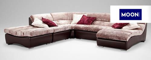 Подвижные модули нового дивана позволяют сильно изменять его внешний вид